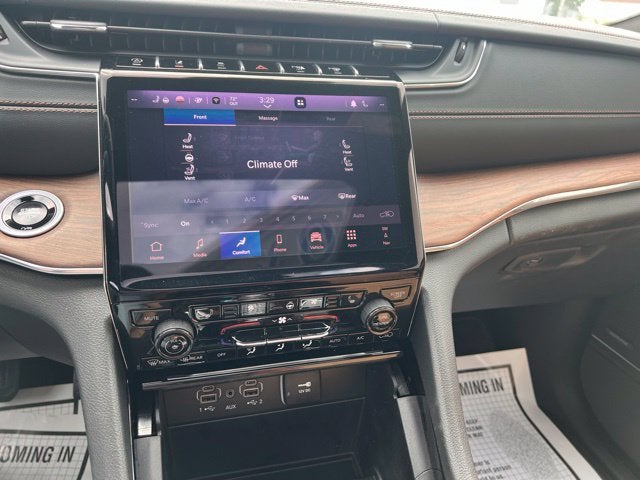 2025 Jeep Grand Cherokee Summit