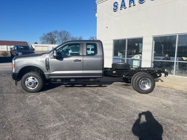 2026 Ford F-350SD XL DRW