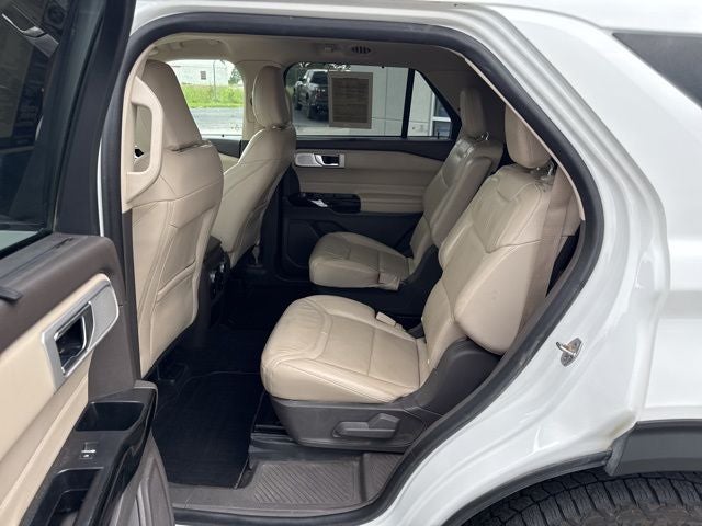 2021 Ford Explorer Platinum