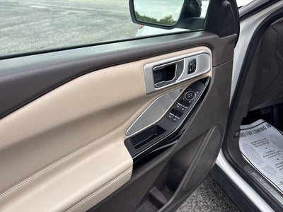 2021 Ford Explorer Platinum