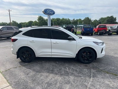 2023 Ford Escape Hybrid ST-Line