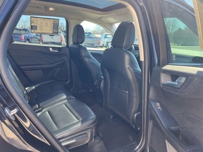 2022 Ford Escape Titanium