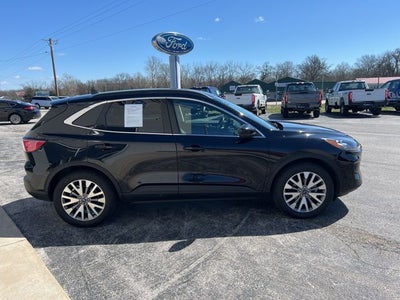 2022 Ford Escape Titanium