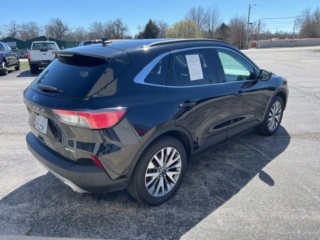 2022 Ford Escape Titanium