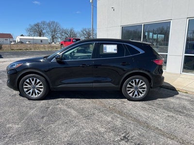 2022 Ford Escape Titanium