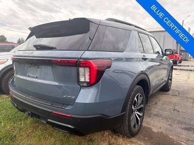 2025 Ford Explorer ST-Line
