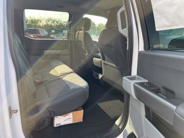 2027 Ford F-350SD XLT DRW