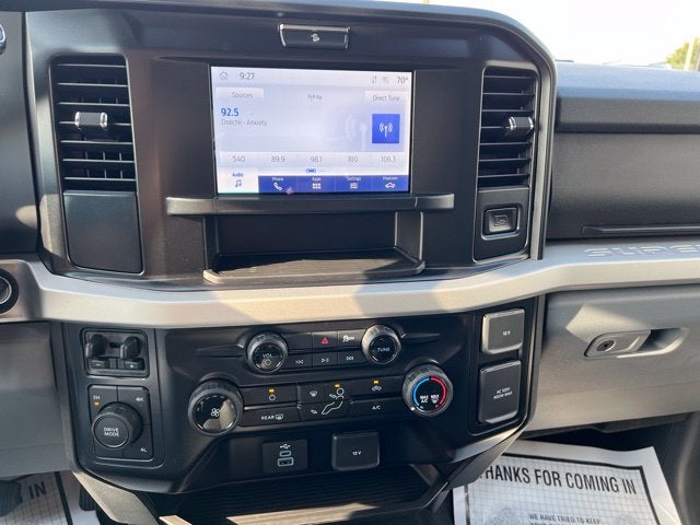 2027 Ford F-350SD XLT DRW