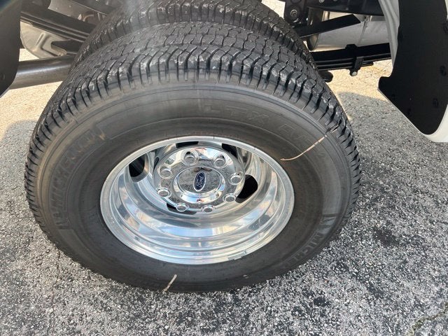 2027 Ford F-350SD XLT DRW