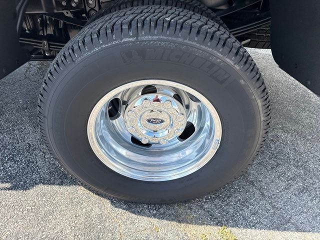 2026 Ford F-350SD Lariat DRW