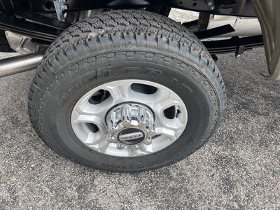 2027 Ford F-350SD XLT