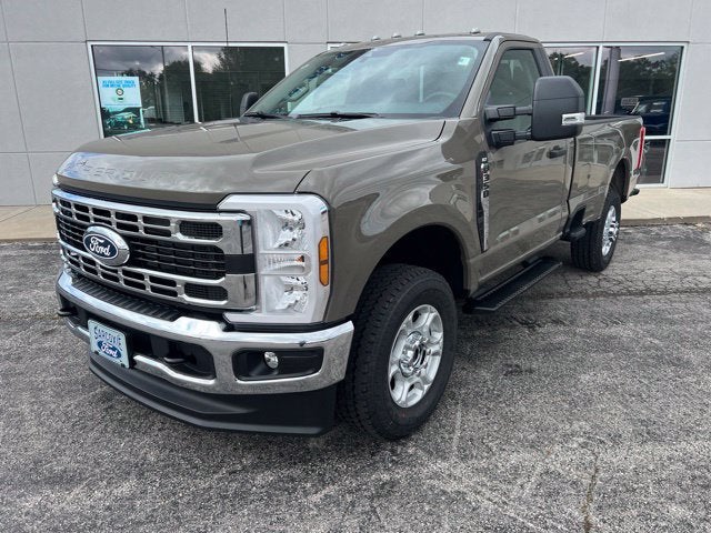 2027 Ford F-350SD XLT