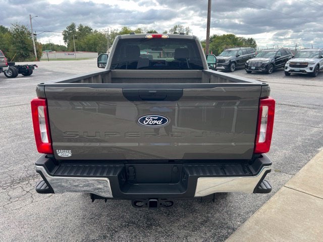 2027 Ford F-350SD XLT