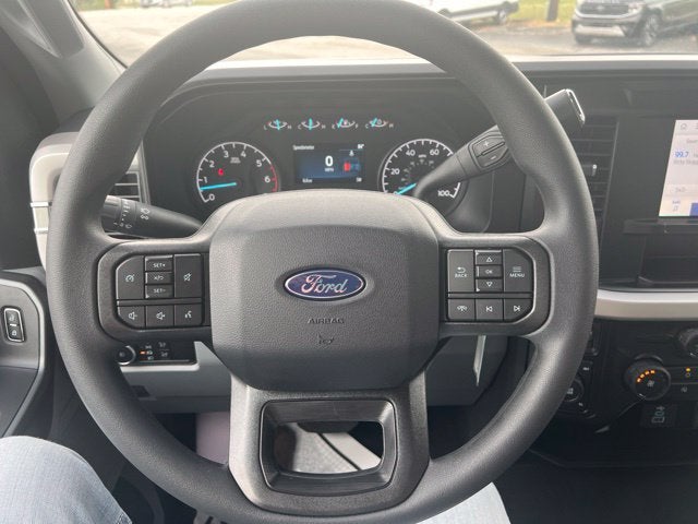 2027 Ford F-350SD XLT