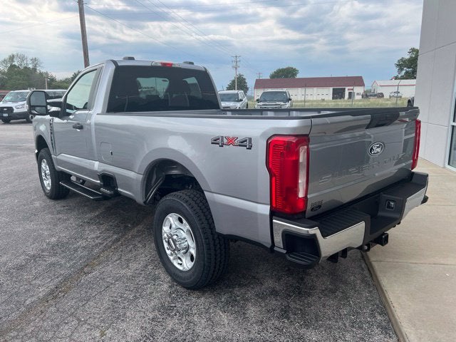 2027 Ford F-350SD XLT