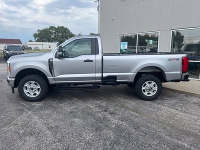 2027 Ford F-350SD XLT