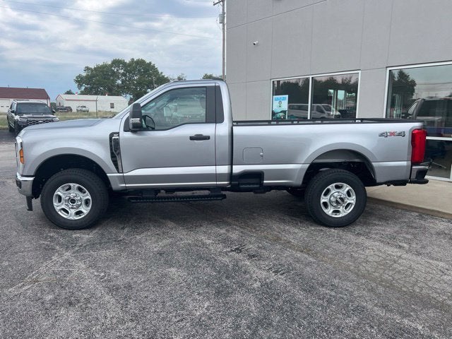 2027 Ford F-350SD XLT