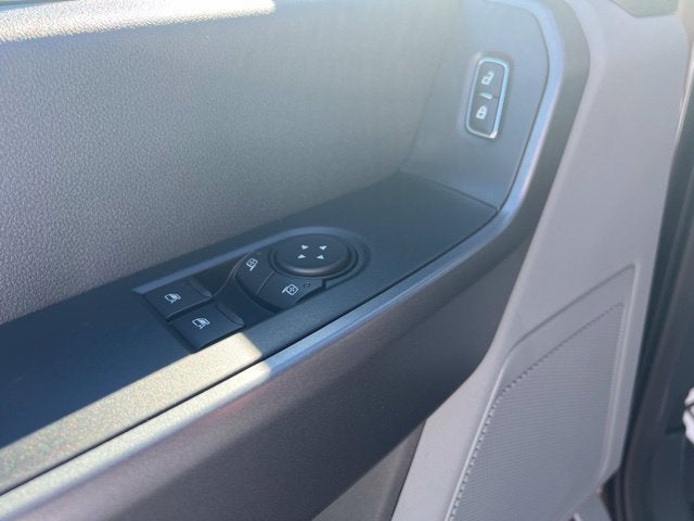 2027 Ford F-350SD XLT