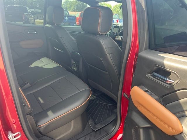 2024 GMC Canyon AT4
