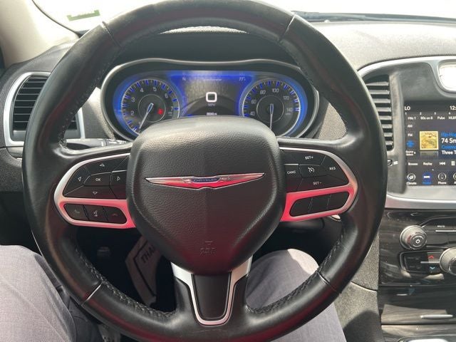 2022 Chrysler 300 Touring