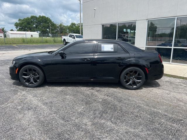 2022 Chrysler 300 Touring