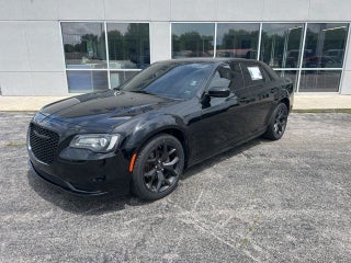 2022 Chrysler 300 Touring