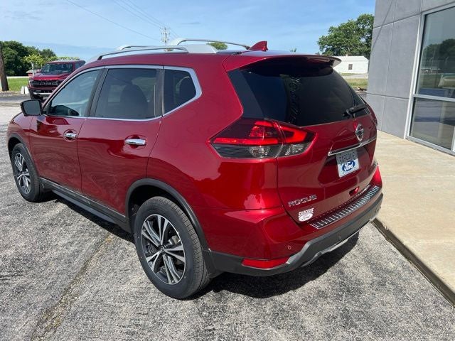 2020 Nissan Rogue SV
